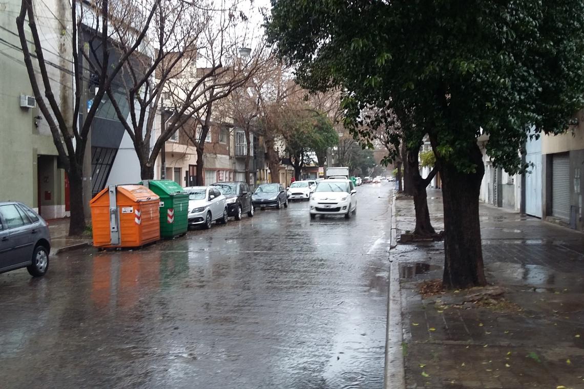 Día de lluvia y alertas meteorológicos