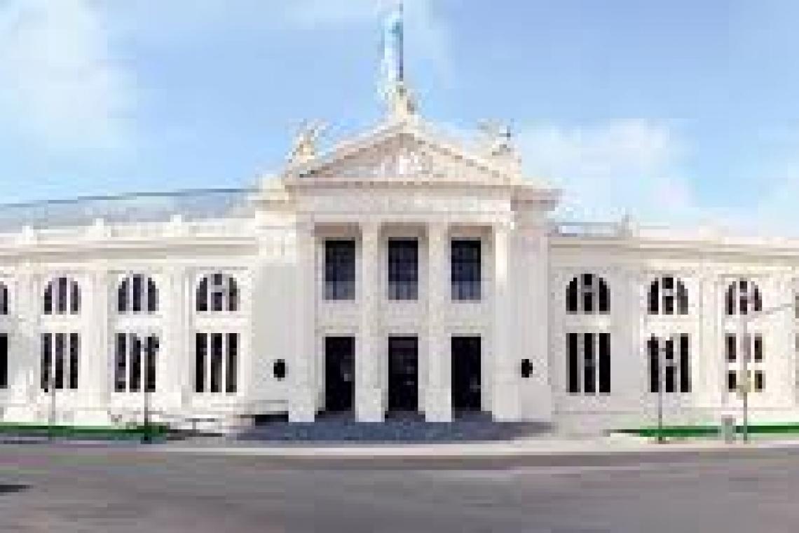 Habilitan la vuelta a clases presenciales en las universidades