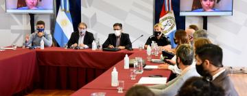 LA PROVINCIA PRESENTÓ EN ROSARIO LA MESA DE ANÁLISIS CIRCUITO CLANDESTINO DE PIROTECNIA, EXPLOSIVOS Y PÓLVORA