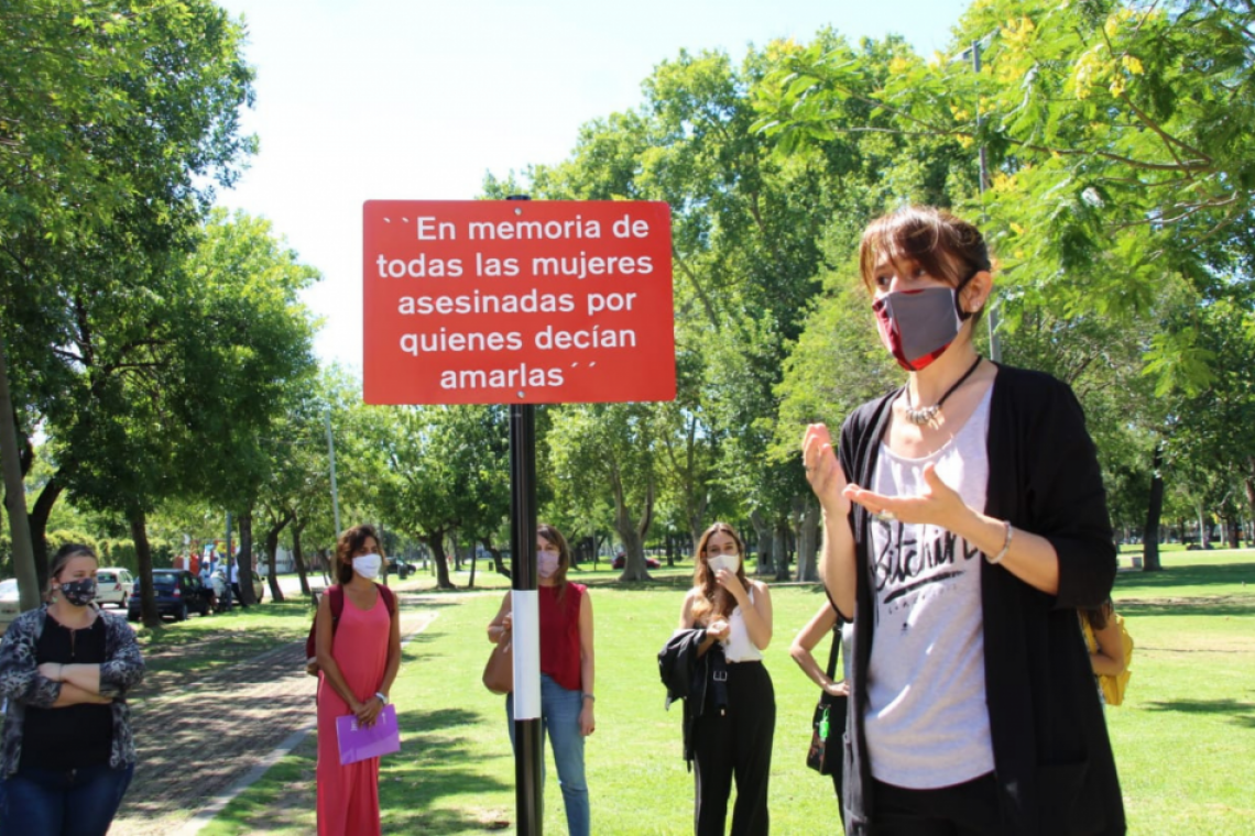 Contra la violencia de género: el Distrito Sur sumó su primer banco rojo