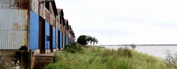 El municipio inicia la recuperación de un nuevo balcón al río