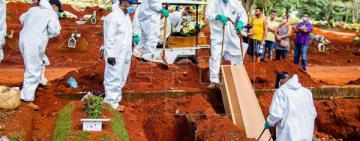 Coronavirus: por qué la vacunación sin confinamiento puede convertir a Brasil en una "fábrica" de variantes superpotentes