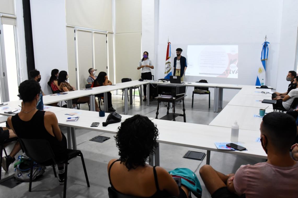 SANTA FE LANZÓ EL "ESPACIO EDUCATIVO SECUNDARIO TRAVESTI, TRANS Y DISIDENTE"