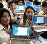 Las escuelas santafesinas recibirán más de 37.400 netbooks del plan federal JUANA MANSO