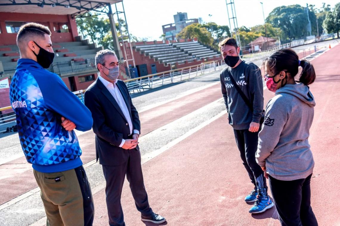 Los rosarinos Yanina Martínez y Brian Impellizzeri se preparan para los Paralímpicos de Tokio