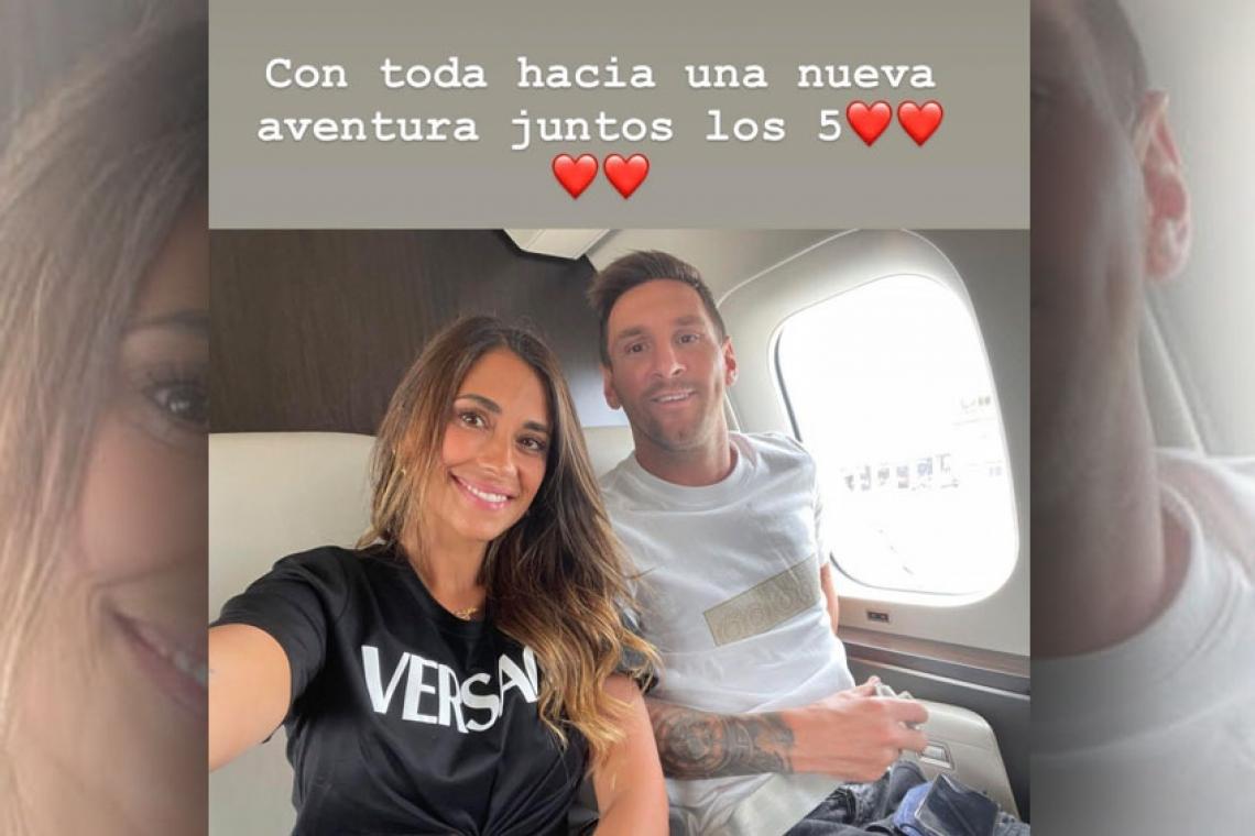 "Hacia una nueva aventura juntos", el mensaje de Antonella Rocuzzo desde el avión