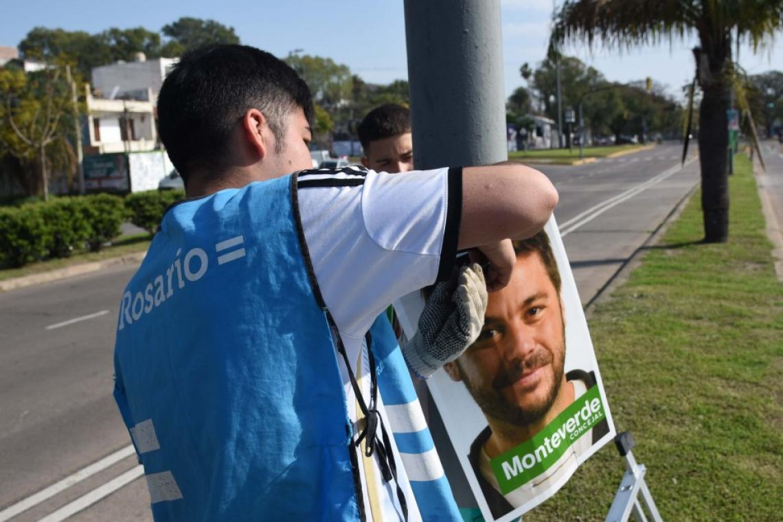 El municipio intensifica el operativo de limpieza post elecciones