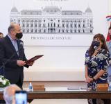 PEROTTI TOMÓ JURAMENTO A LAS FLAMANTES MINISTRAS DE GOBIERNO, CELIA ARENA; Y DE GÉNERO, FLORENCIA MARINARO