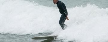 “Surfear en el mar, que es el planeta de al lado, es disfrutar tu vida para siempre”