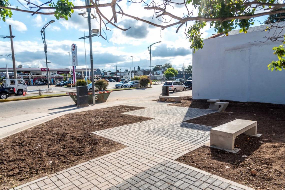 Plazas de Bolsillo: el municipio busca baldíos para convertirlos en espacios de recreación