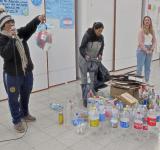 La concejala Mónica Ferrero visitó la Escuela 1400 en barrio Fontanarrosa y compartió una jornada de educación ambiental con alumnos y alumnas del nivel primario.