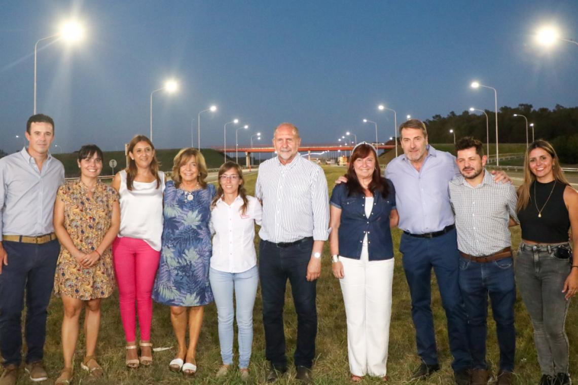 SE INAUGURARON LAS OBRAS DE ILUMINACIÓN EN EL TRAMO PUENTE RÍO SALADO – AUTOVÍA RN 19 DE LA AUTOPISTA ROSARIO – SANTA FE
