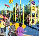 Se inauguró la renovada plaza de la Infancia, un emblema en la urbanización de barrio Banana
