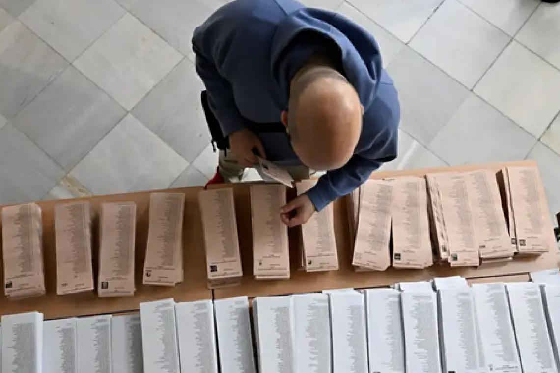 Elecciones España 2023: ¿a quién votan los latinoamericanos?