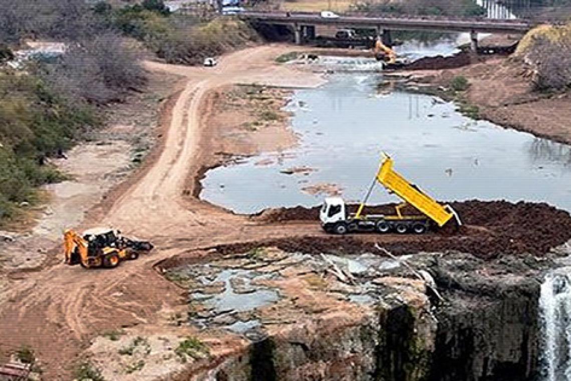 Los trabajos de estabilización de la cascada del Arroyo Saladillo