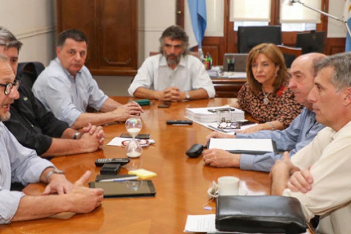 El gobierno provincial continúa con las reuniones de transición en materia de servicios públicos