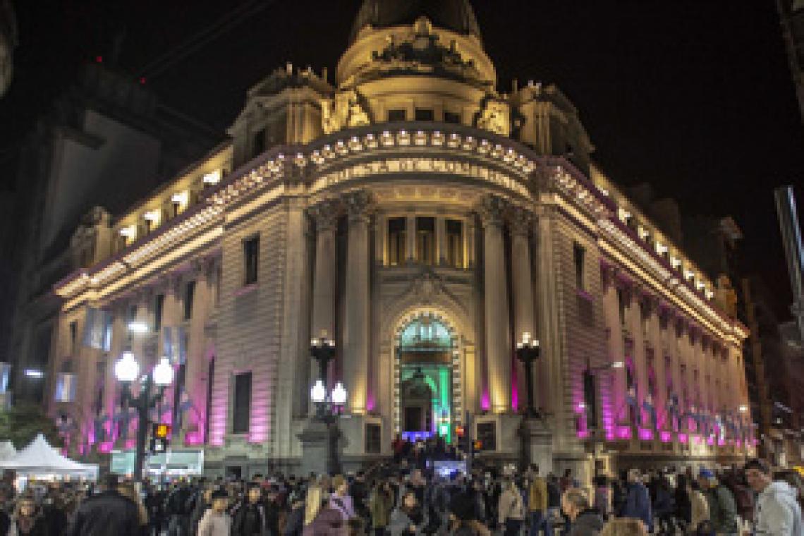 Rosario vivirá la última Noche de Peatonales del año
