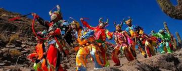 Jujuy recibe el 2024 con la "Chaya de Mojones", un anticipo del carnaval quebradeño