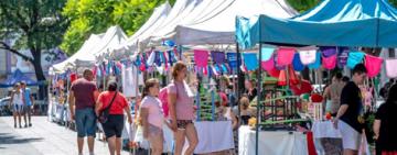 Se viene una nueva edición de la Feria especial 'Vuelta a Clases' en la plaza Sarmiento
