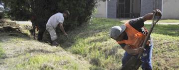 Operativo Barrial: el municipio intervino con acciones urbanas y sociales en Fisherton Industrial