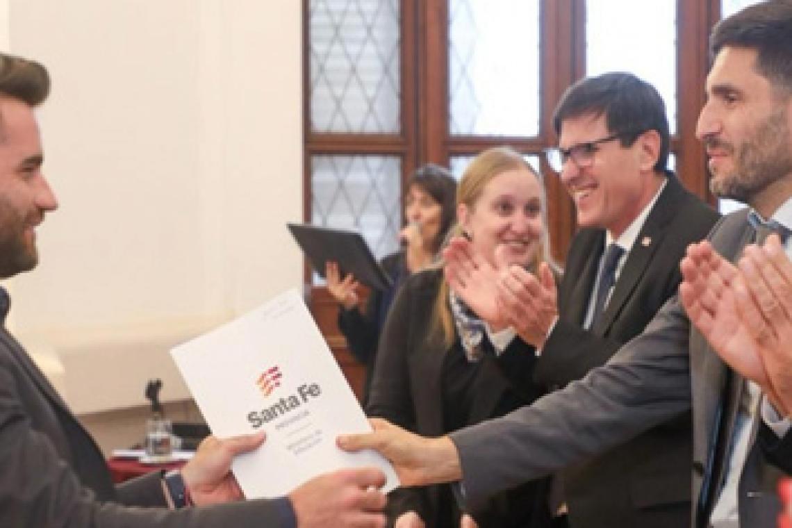“El inmenso desafío que tiene Santa Fe es mejorar la calidad educativa”