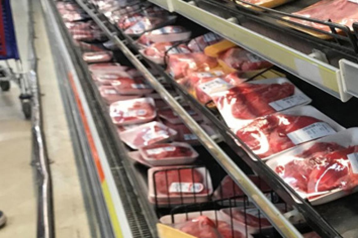 El consumo de carne vacuna continúa en el nivel más bajo de las últimas tres décadas