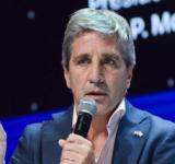 Caputo se quejó de que paga mucho por telefonía celular y llamó a dar "pelea como consumidores" frente a los aumentos