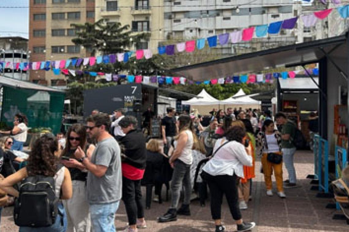 La Pescadería Móvil llega a los Mercados Arriba Rosario