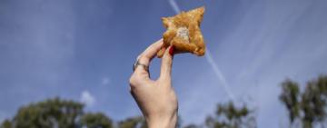 La ciudad se viste de fiesta para conmemorar la Revolución de Mayo