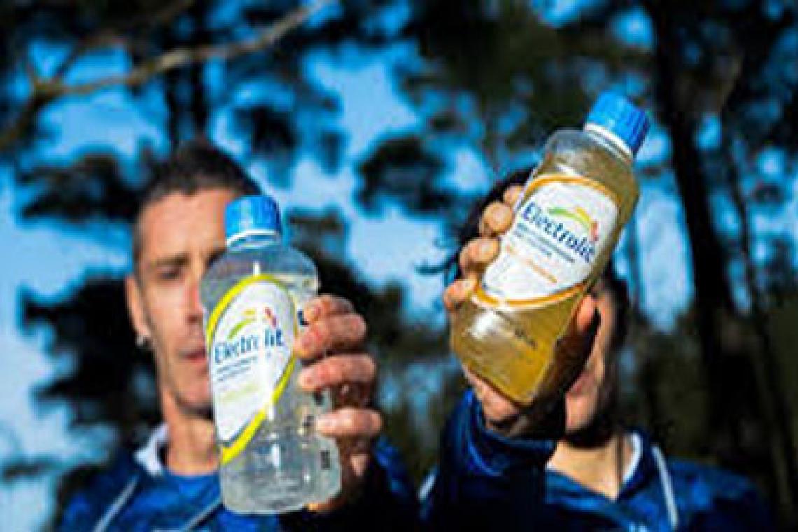 ¿Necesitas beber electrolitos para mantenerte hidratado?