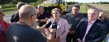  “La diferencia con el Gobierno nacional es que nosotros hacemos las rutas, no las abandonamos”