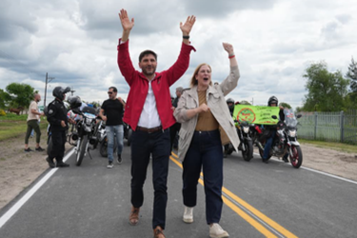 Santa Fe inauguró la pavimentación de la Ruta Provincial Nº 3 con una travesía motoquera
