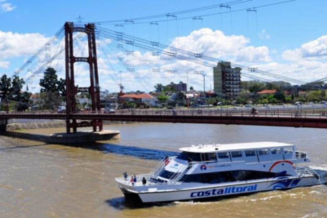 Santa Fe vuelve a tener paseos fluviales: el Puerto abre su Terminal de Pasajeros