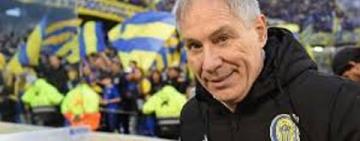 Ariel Holan, elegido Mejor D.T. de la Fecha 11