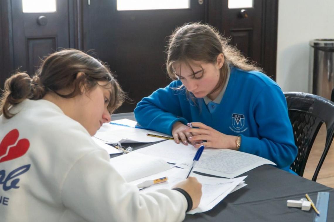 Programa Quedate: comienzan las tutorías presenciales para estudiantes de Secundaria