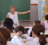 Asistencia Perfecta: más de 62 mil docentes, directivos, secretarios, preceptores y asistentes escolares cobrarán el incentivo mensual de septiembre