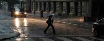 Rige alerta por tormentas para la mañana y la noche del viernes 24 y la madrugada del sábado 25