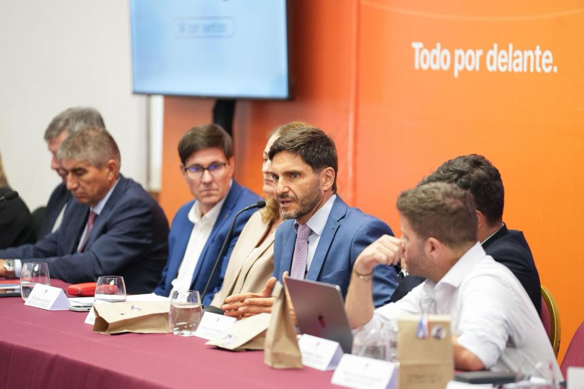“Vamos por la ciudadanía digital y por un Estado moderno en Santa Fe”