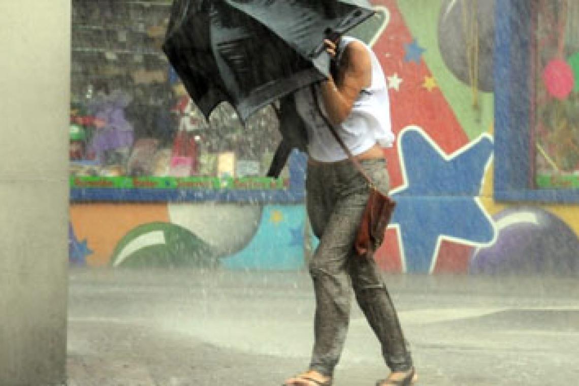 Emiten alerta amarilla por tormentas para la madrugada y la mañana de este sábado 20