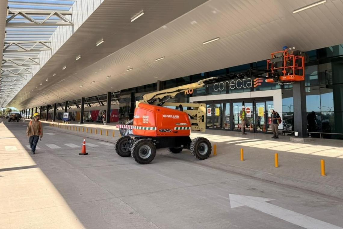 Llegó el día: Provincia inaugura la nueva pista del Aeropuerto de Rosario