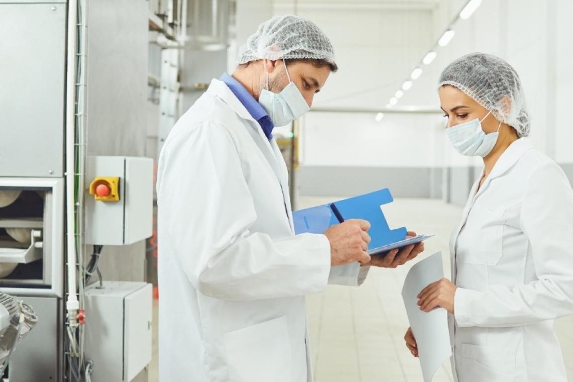 Alerta por nueve laboratorios que fueron inhabilitados por la ANMAT