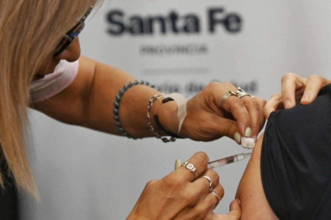 Santa Fe confirmó dos casos de gripe A H3N2 con antecedente de viaje y refuerza la importancia de la vacunación