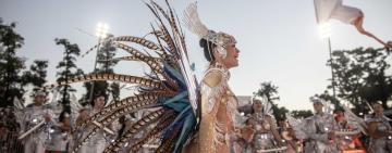 Rosario encendió su mística en la primera noche del Carnaval Central 2026