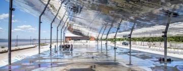 Un mural gigante y el reflejo de una Rosario múltiple