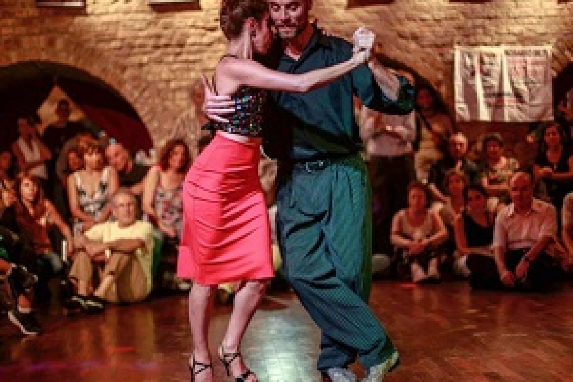 Continúa el Encuentro Metropolitano de Tango