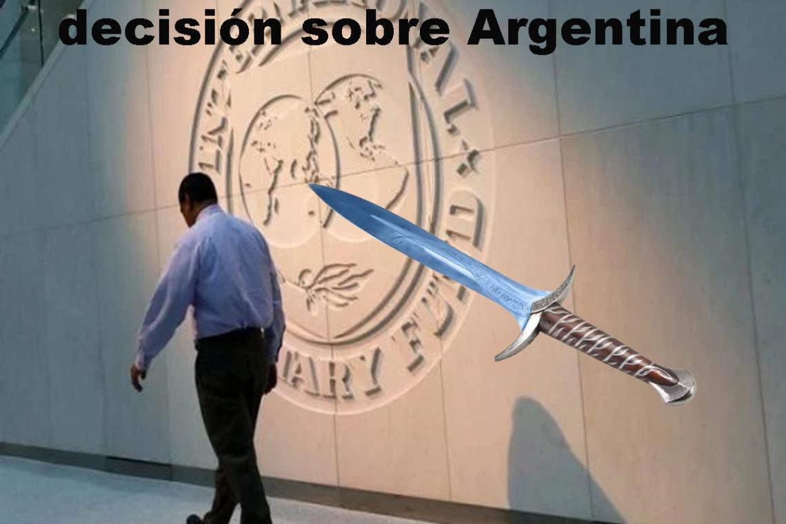 El FMI debe tomar una decisión sobre Argentina pero está entre la espada y la pared