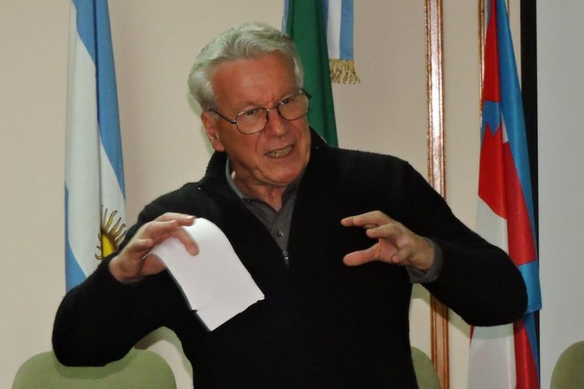 “El cambio va a ser de abajo hacia arriba”