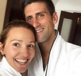 Djokovic y su esposa Jelena dieron negativo a un nuevo test de coronavirus
