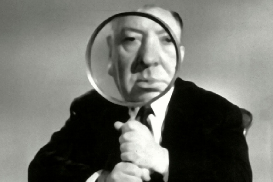 121 años de Alfred Hitchcock, el arquitecto del miedo 