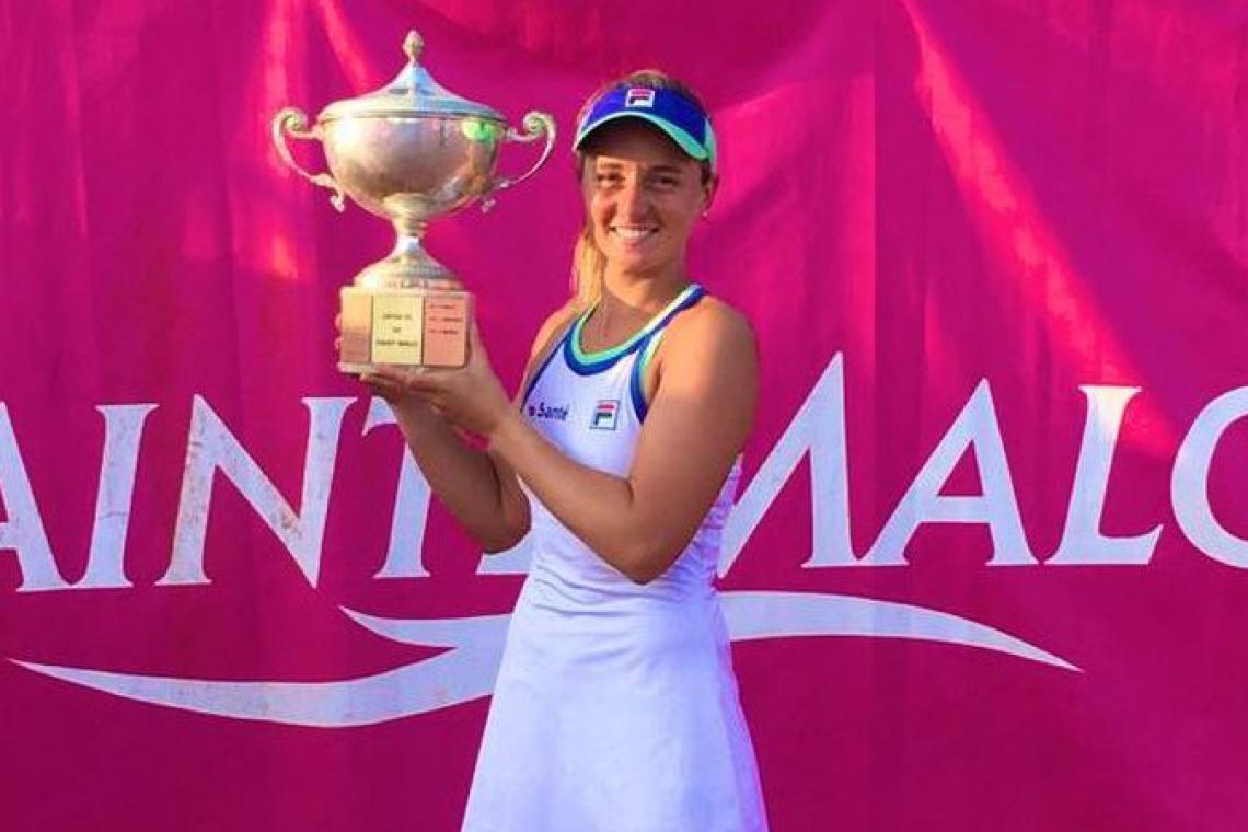 Nadia Podoroska se quedó con el torneo de tenis de Francia